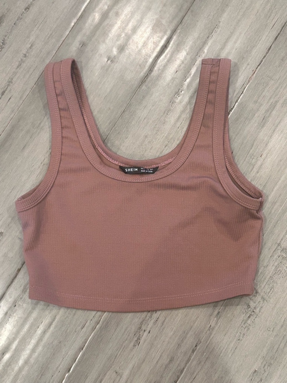 SHEIN Ribbed Cropped Tank